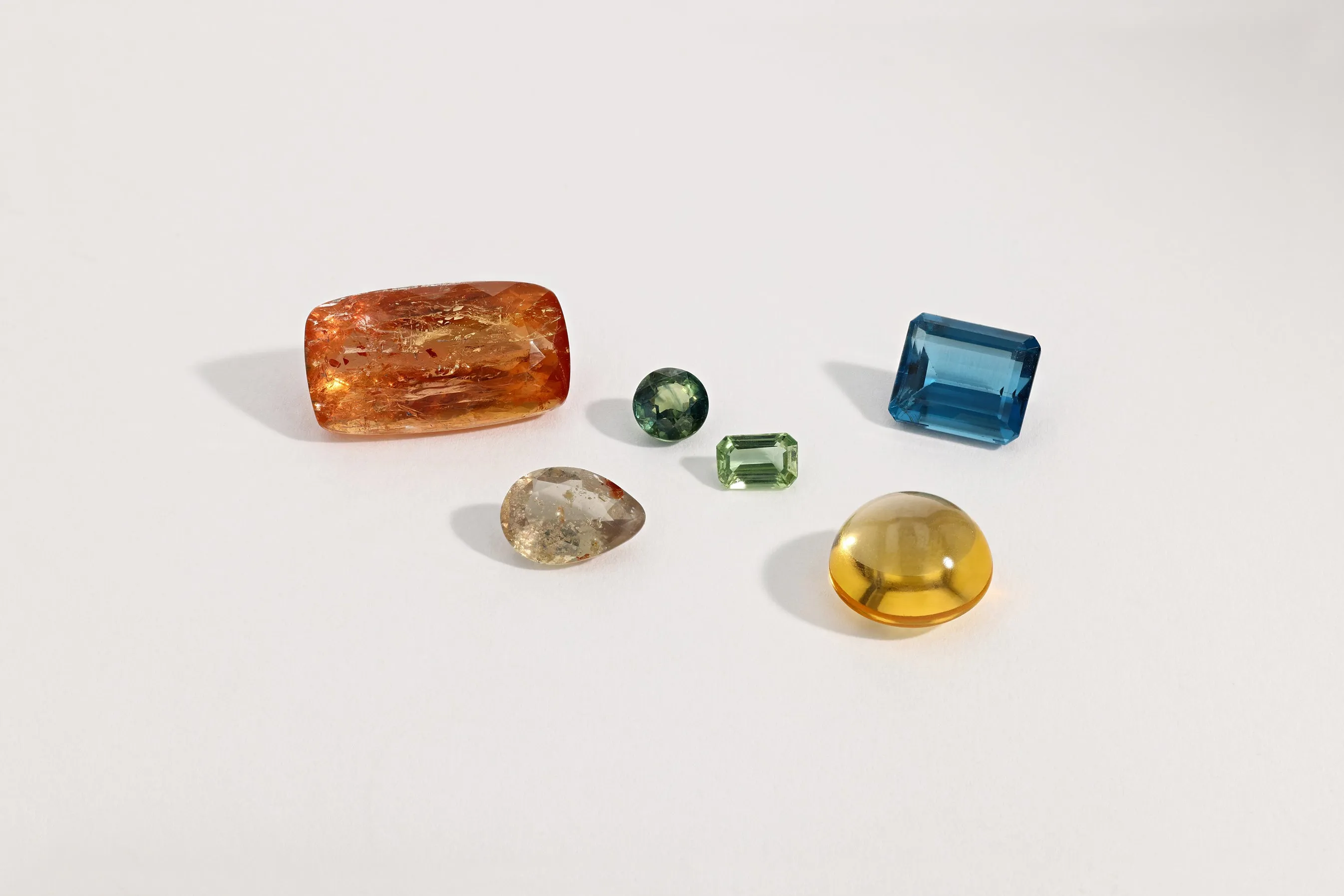 BESPOKE 7.61CT LONDON BLUE TOPAZ