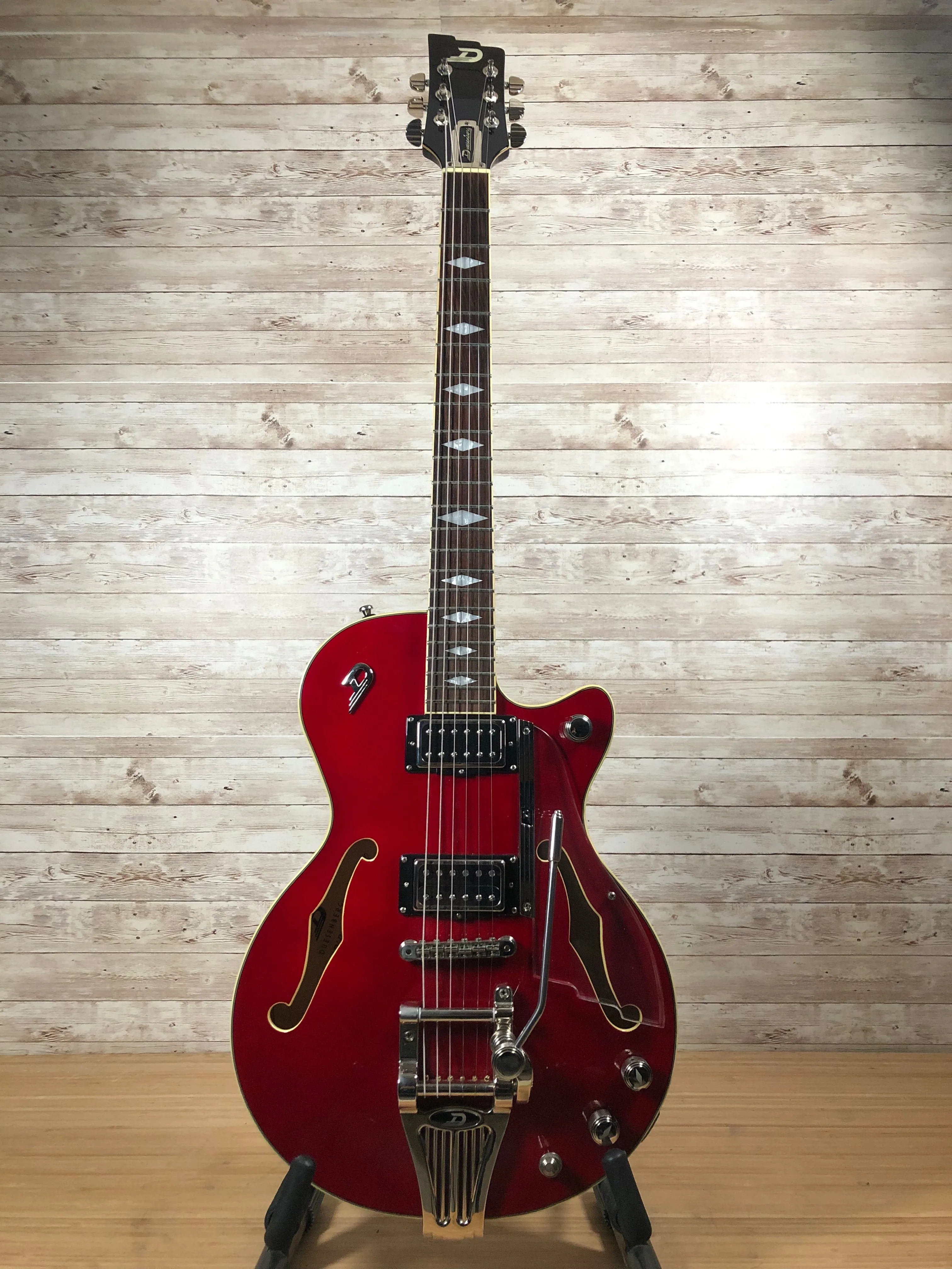 Duesenberg Starplayer TV DLX