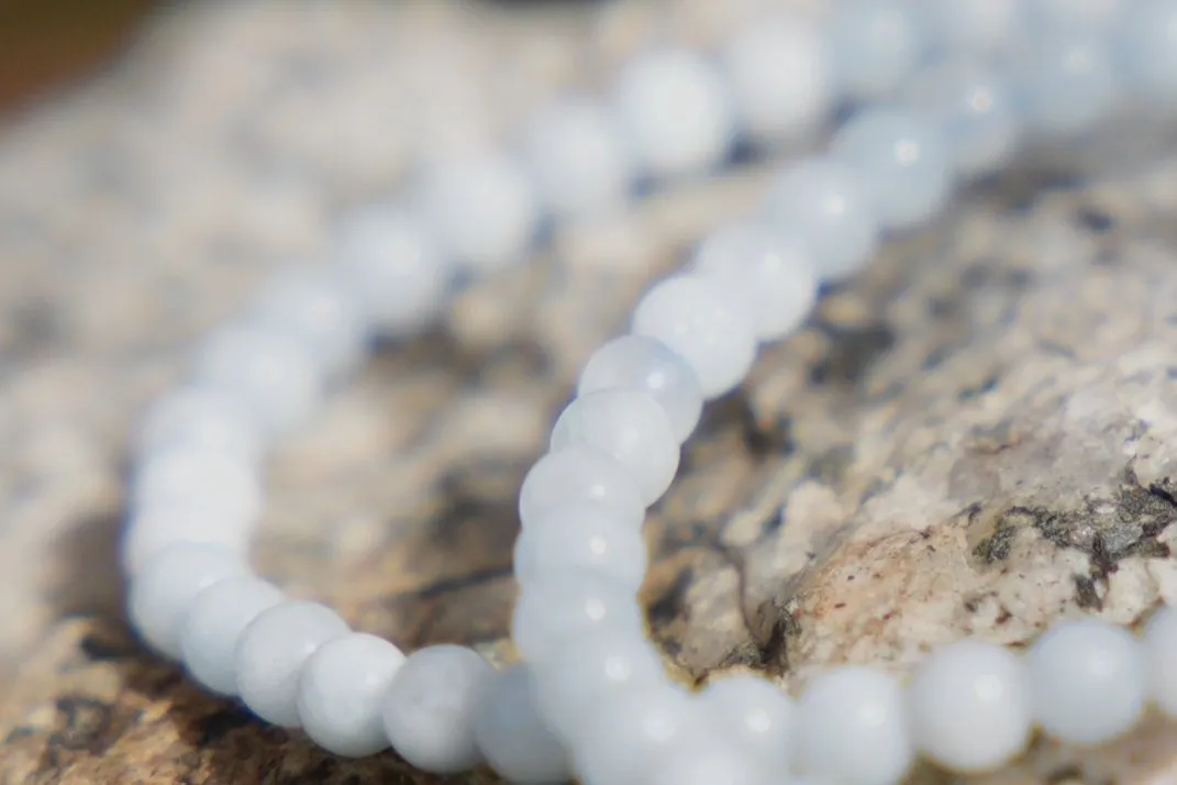 Natural Aquamarine 4mm Bead Bracelet on Stretch Band – Elegant Healing Crystal for Inner Calm and Clarity
