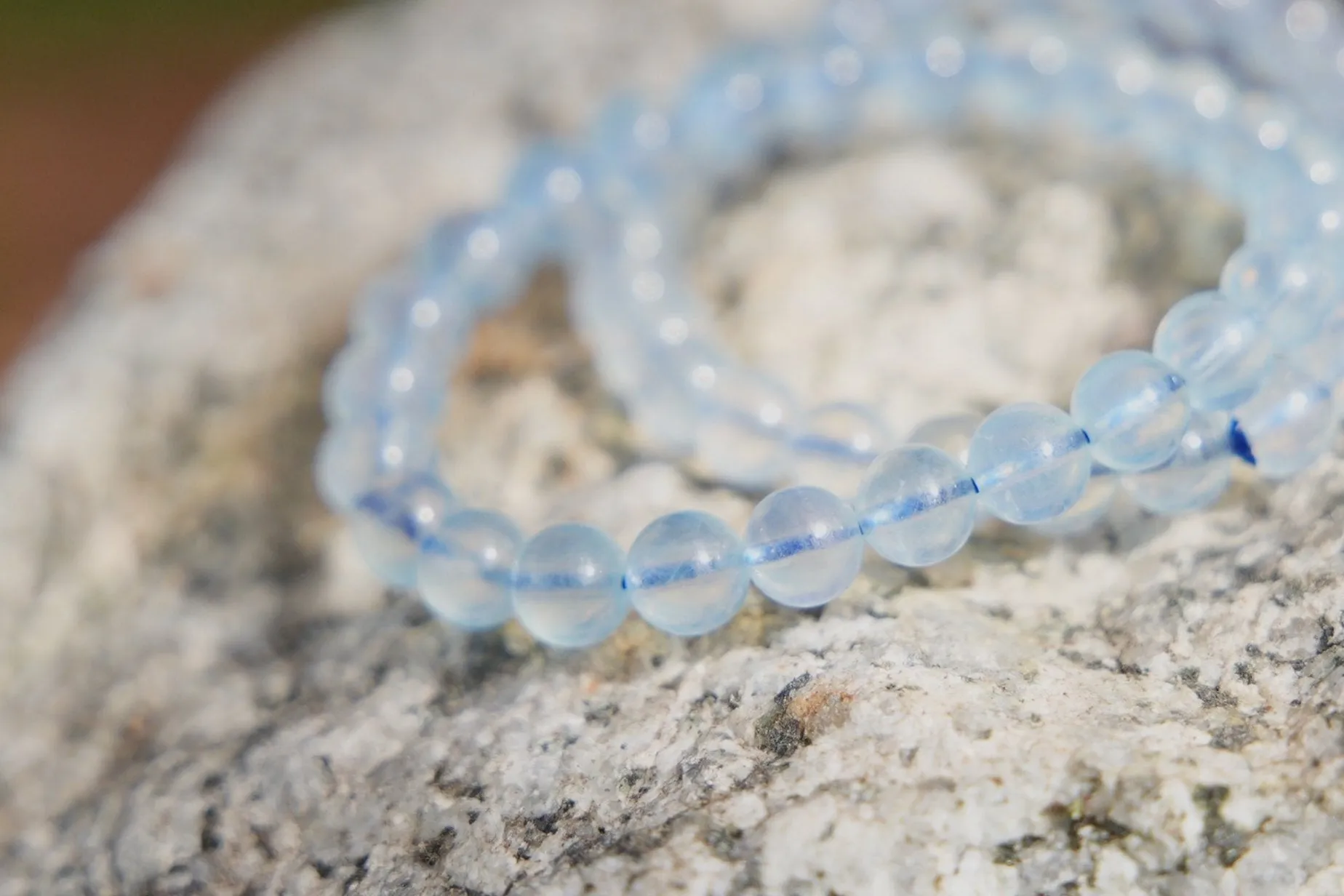 Natural Aquamarine 7mm Bead Bracelet on Stretch Band – Elegant Healing Crystal for Inner Calm and Clarity
